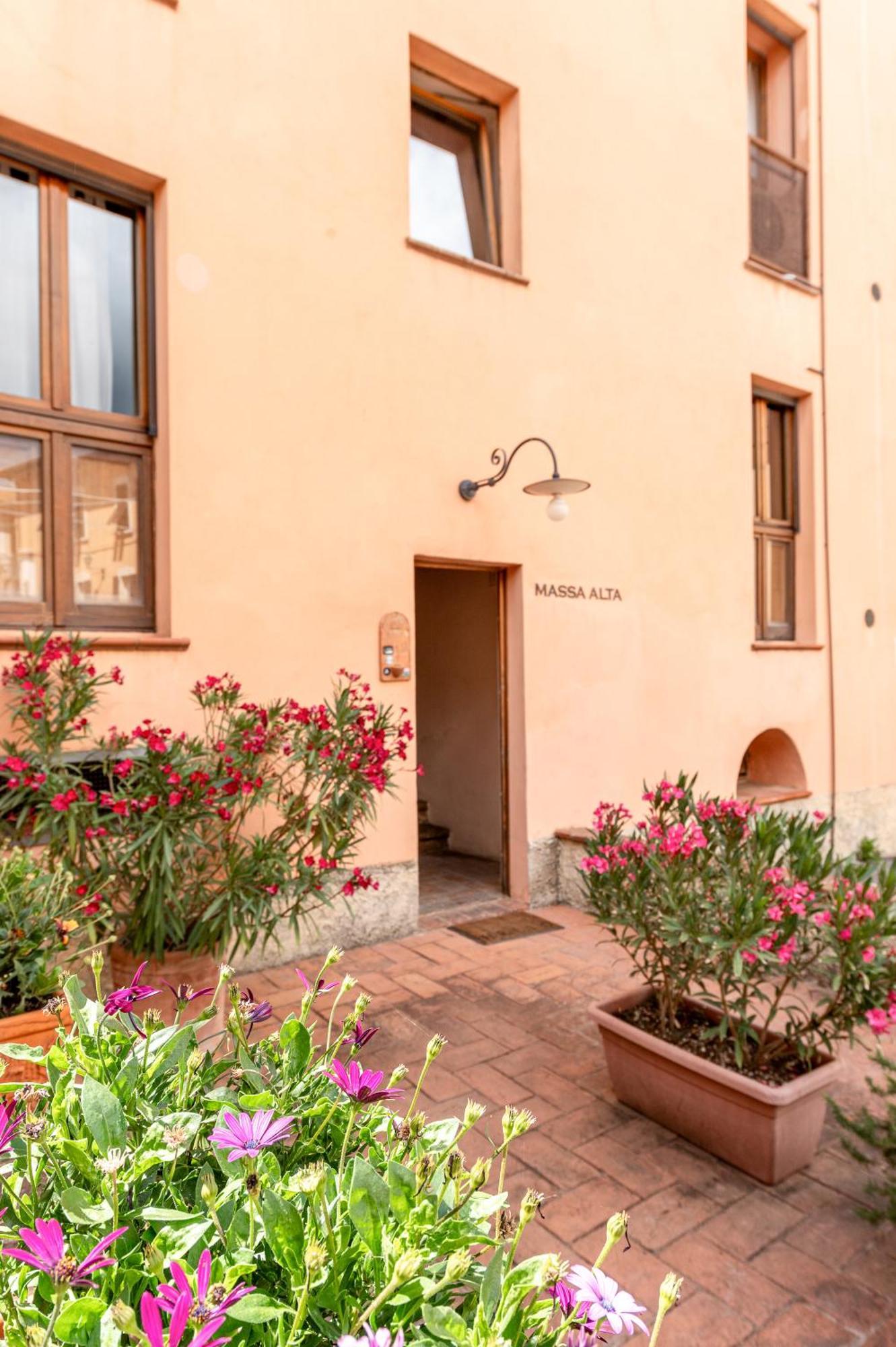 Massa Alta B&B E Appartamenti Massa Marittima Ngoại thất bức ảnh